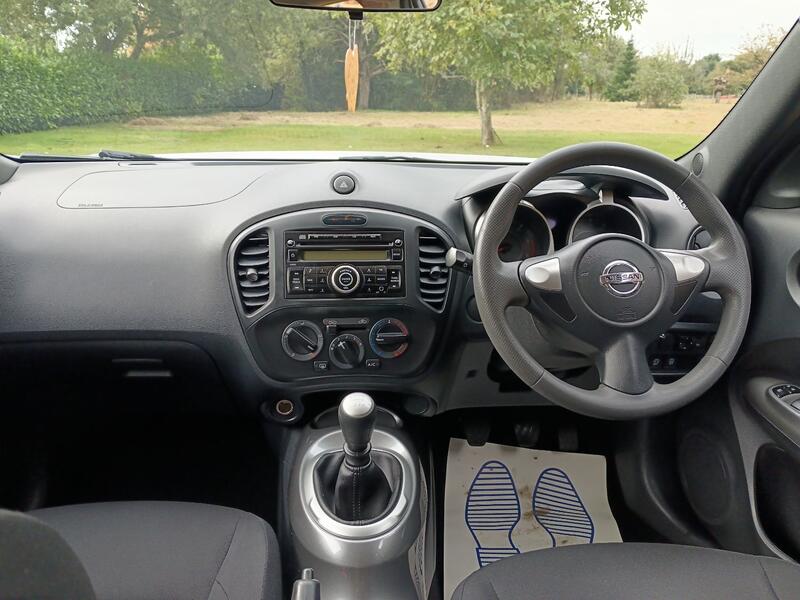 NISSAN JUKE
