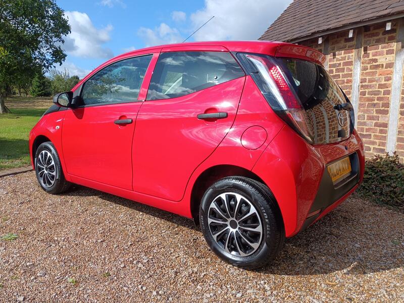 TOYOTA AYGO