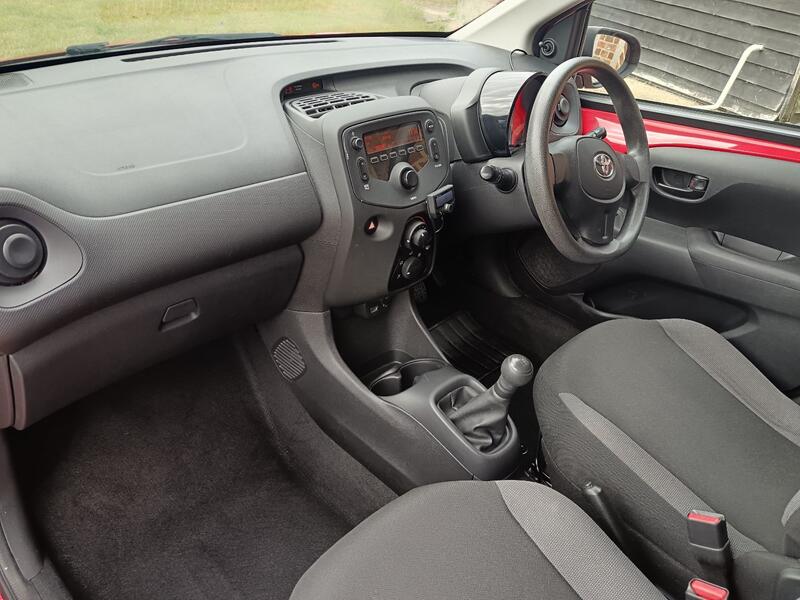 TOYOTA AYGO