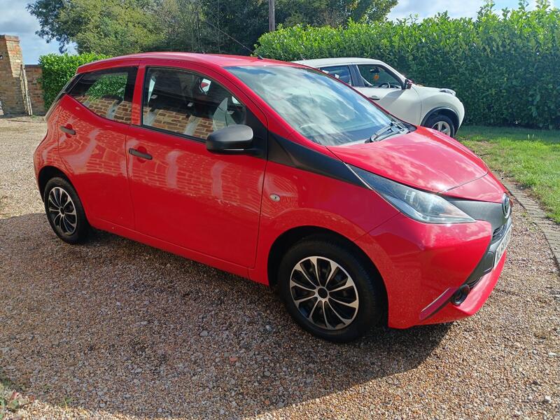 TOYOTA AYGO