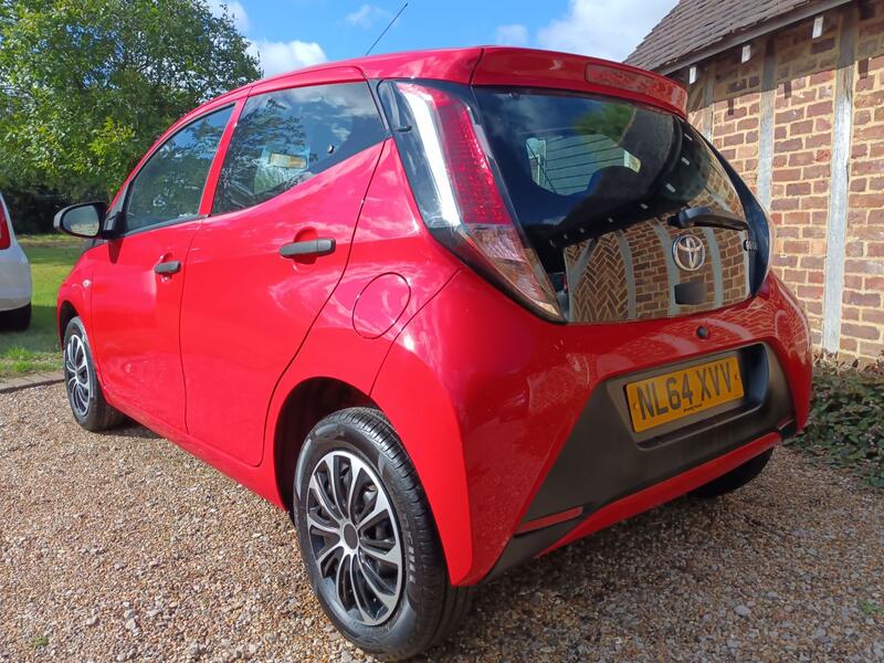 TOYOTA AYGO