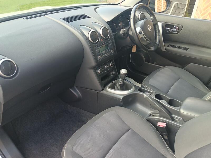 NISSAN QASHQAI+2