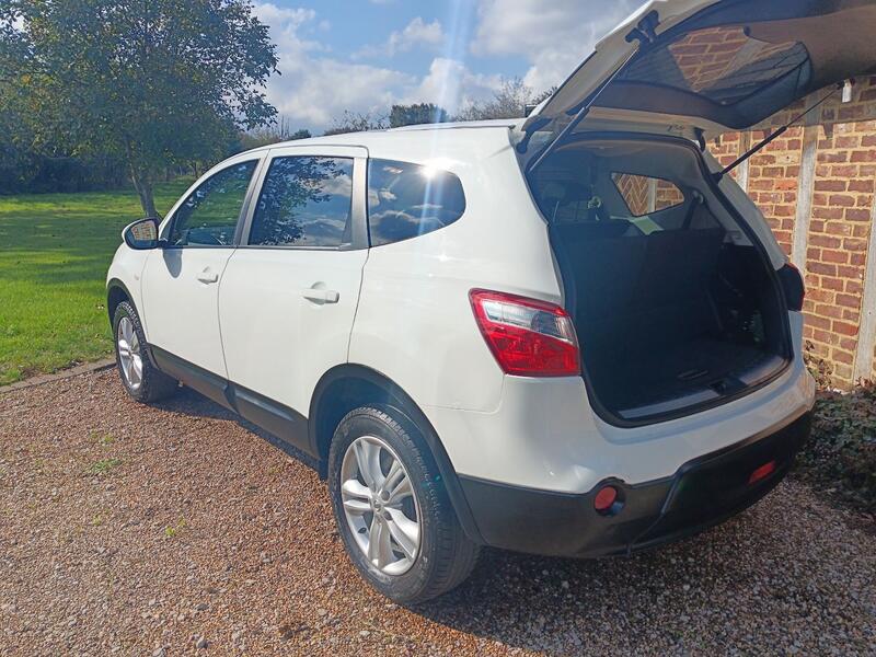 NISSAN QASHQAI+2