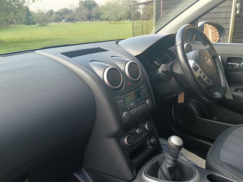 NISSAN QASHQAI+2