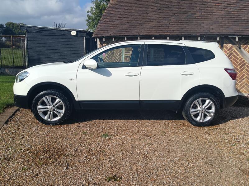 NISSAN QASHQAI+2