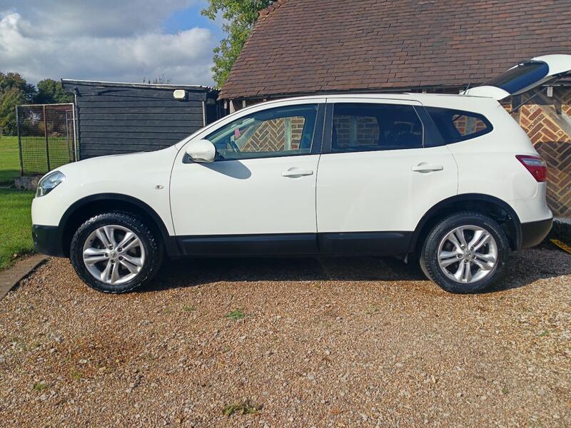 NISSAN QASHQAI+2