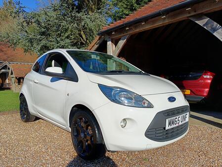 FORD KA 1.2 Zetec White Edition