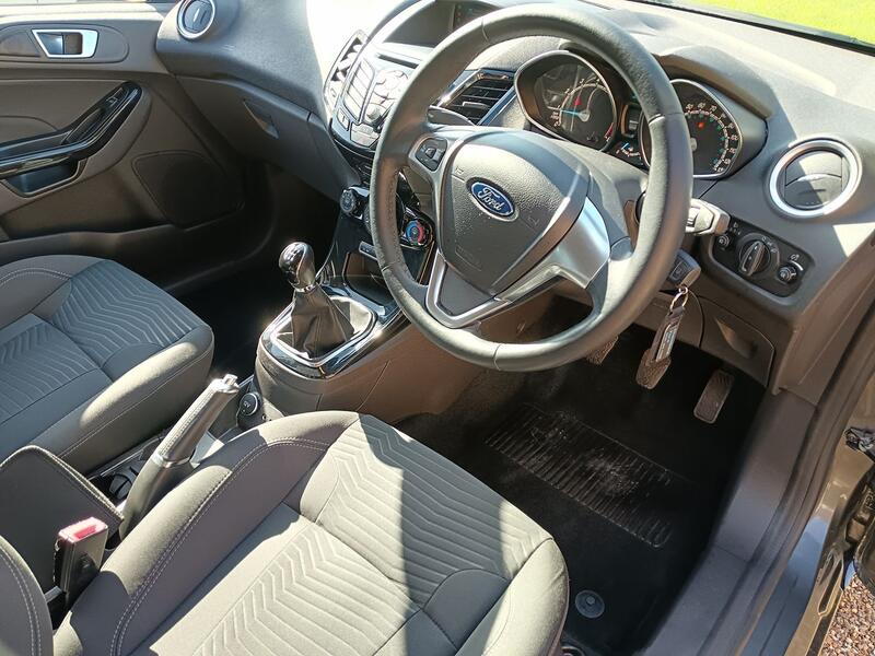 FORD FIESTA