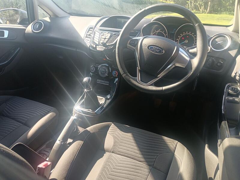 FORD FIESTA