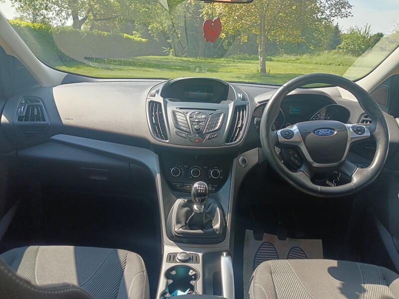 FORD KUGA
