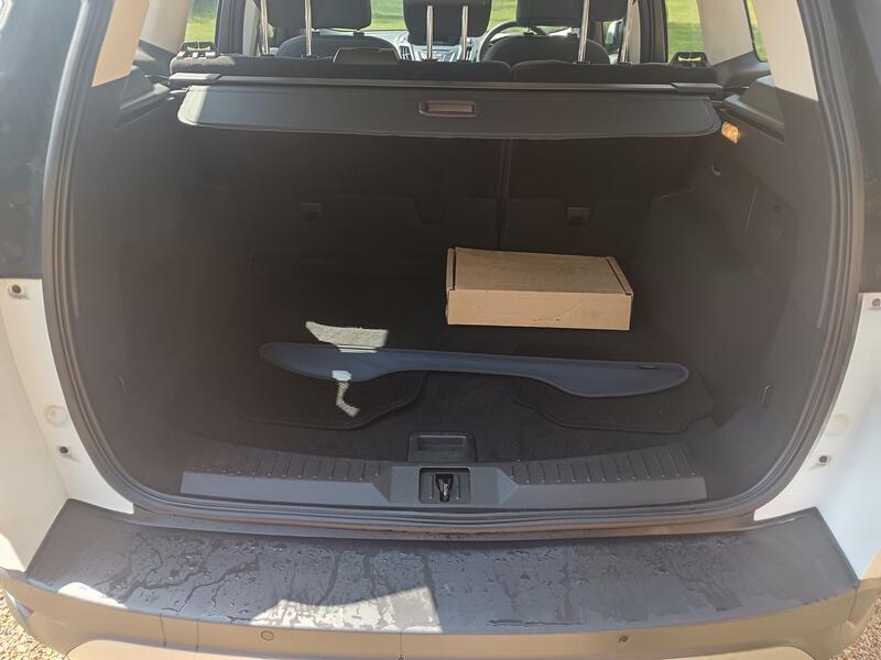 FORD KUGA